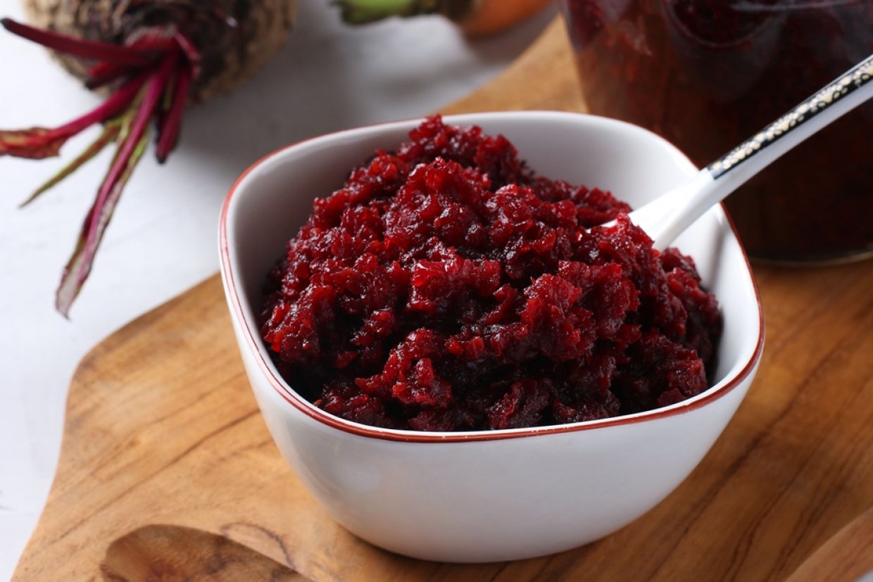 Икра из свеклы с чесноком и уксусом на зиму