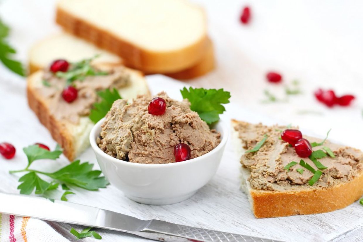 Нежный паштет из куриной печени в домашних условиях Нежный паштет из куриной печени в домашних условиях