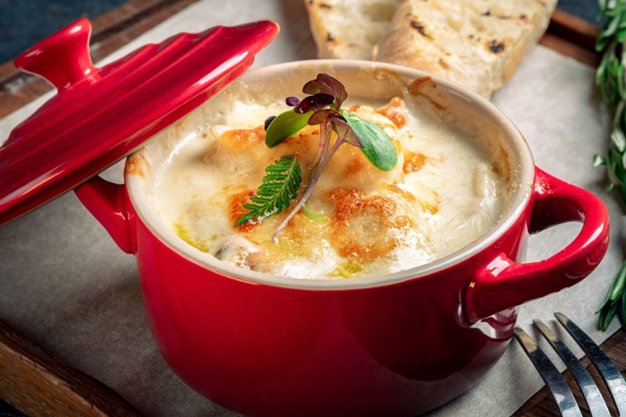 Жульен с картошкой и курицей Жульен с картошкой и курицей