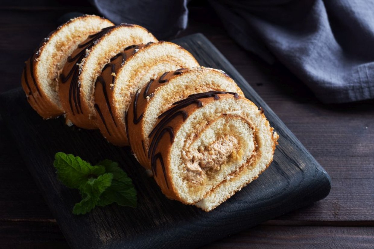 Рулет со сгущенкой