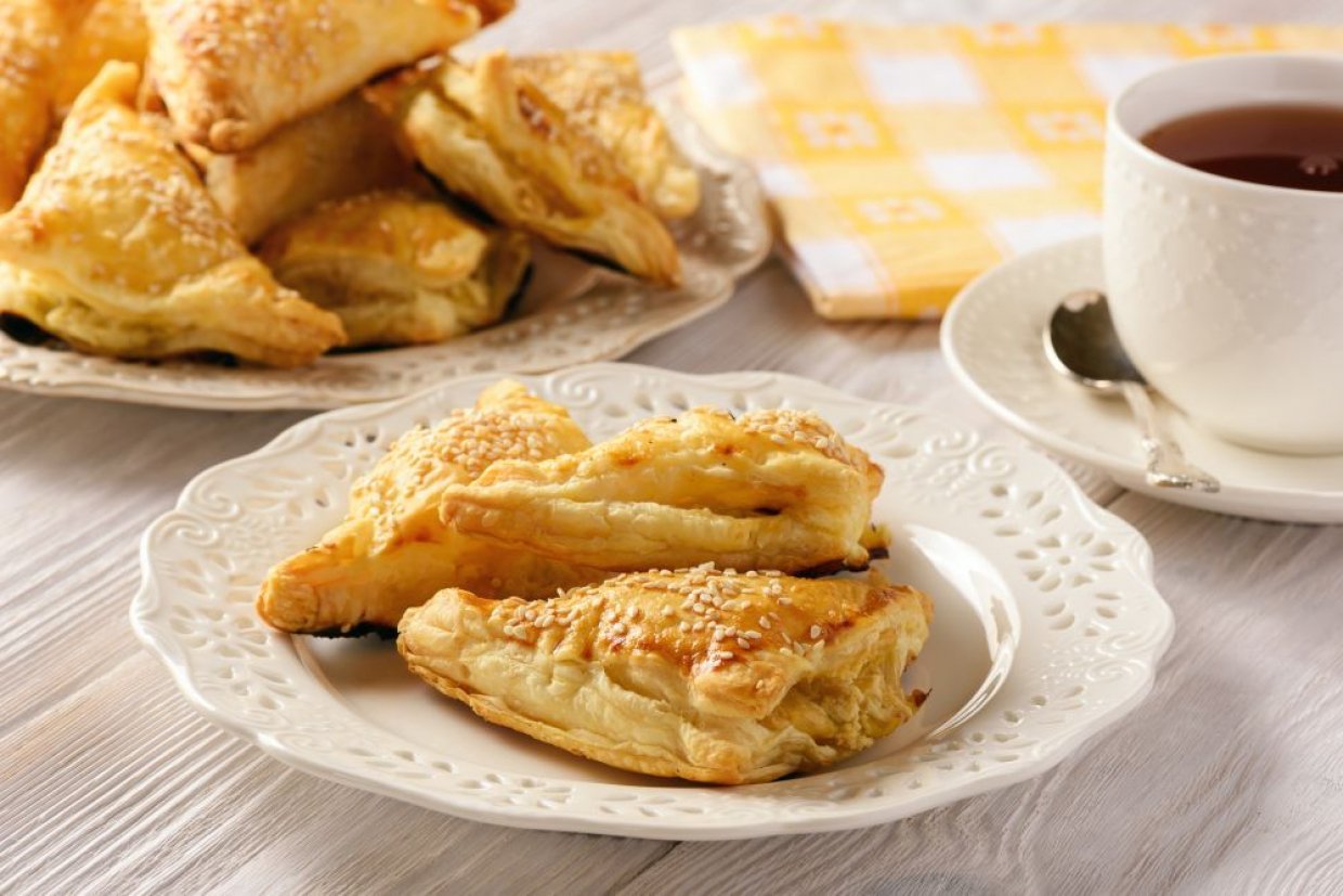 Слойки с сыром Слойки с сыром