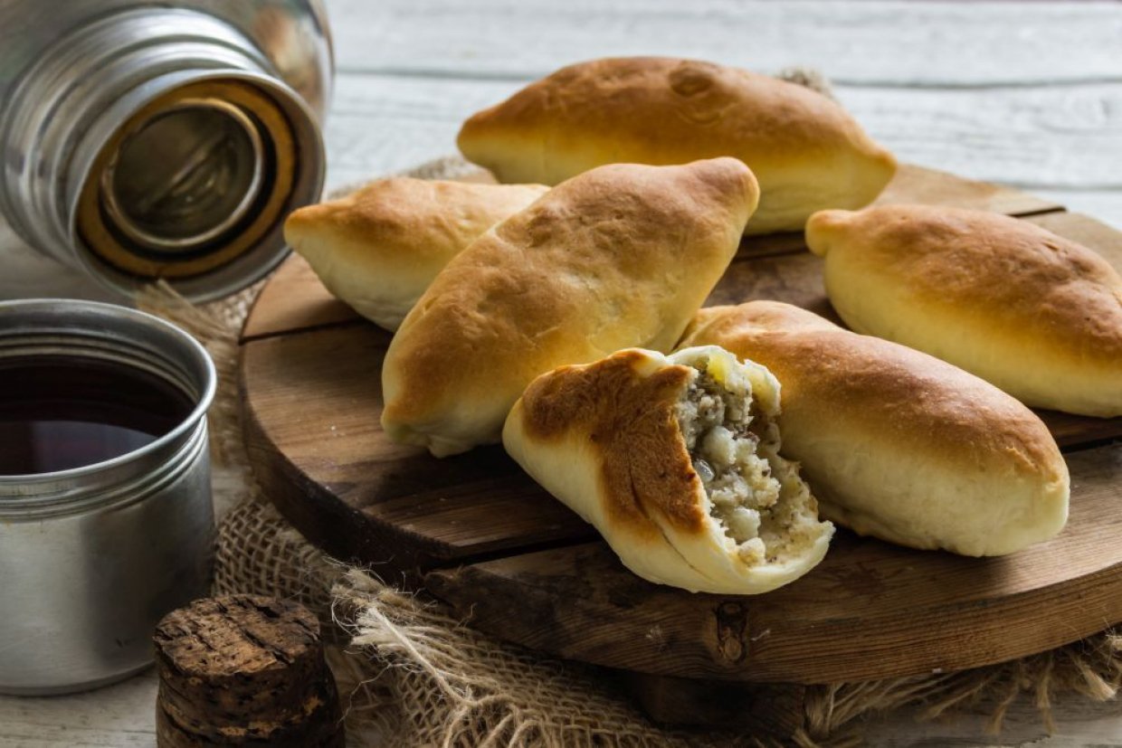 Пирожки с фаршем в духовке