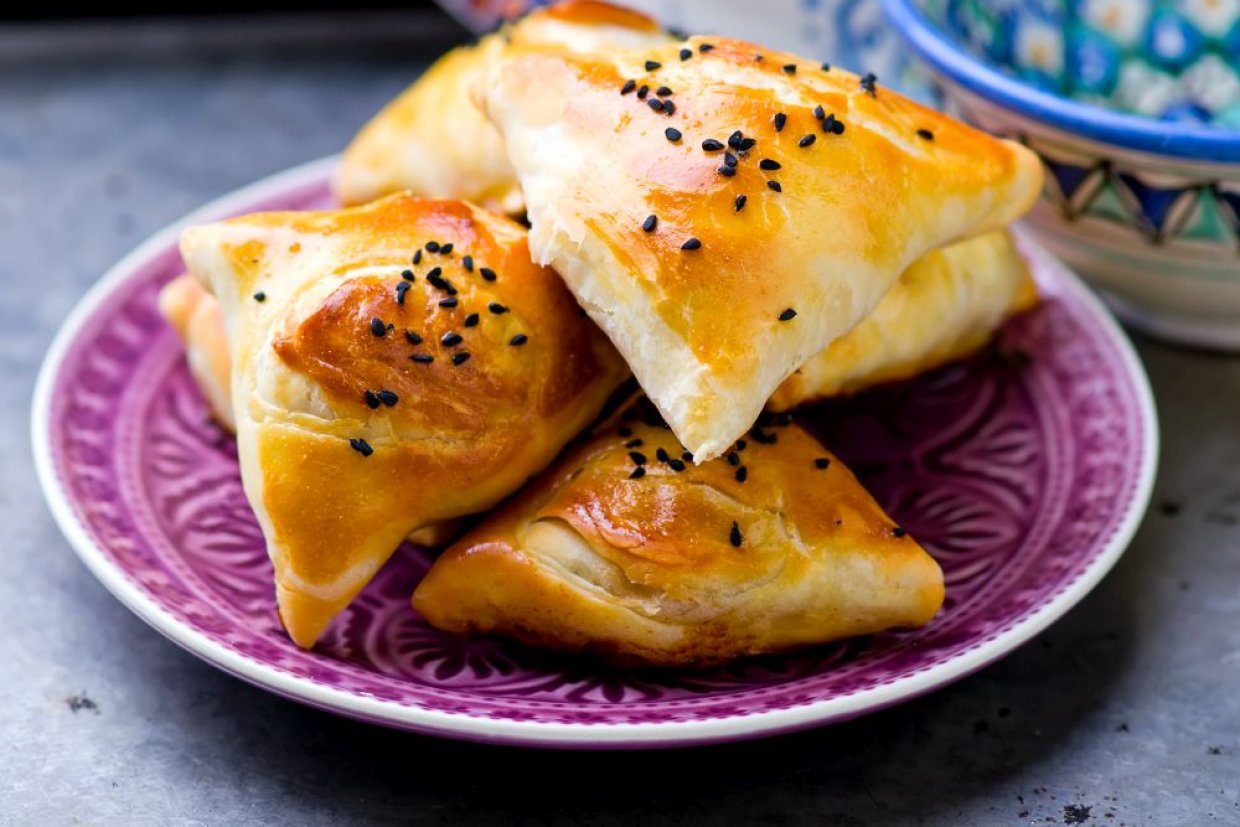 Самса с курицей и грибами Самса с курицей и грибами