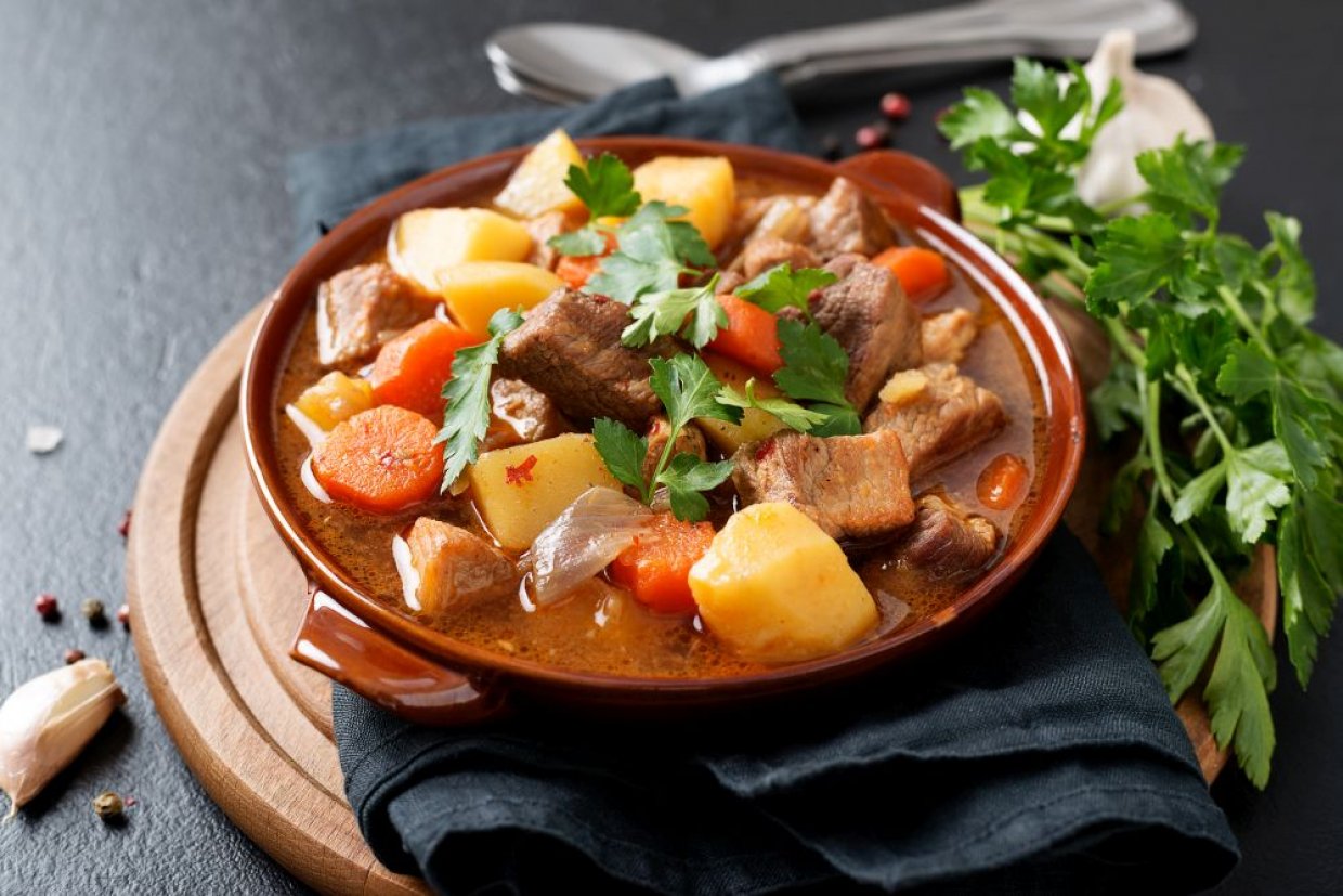 Рагу из свинины с картошкой Рагу из свинины с картошкой