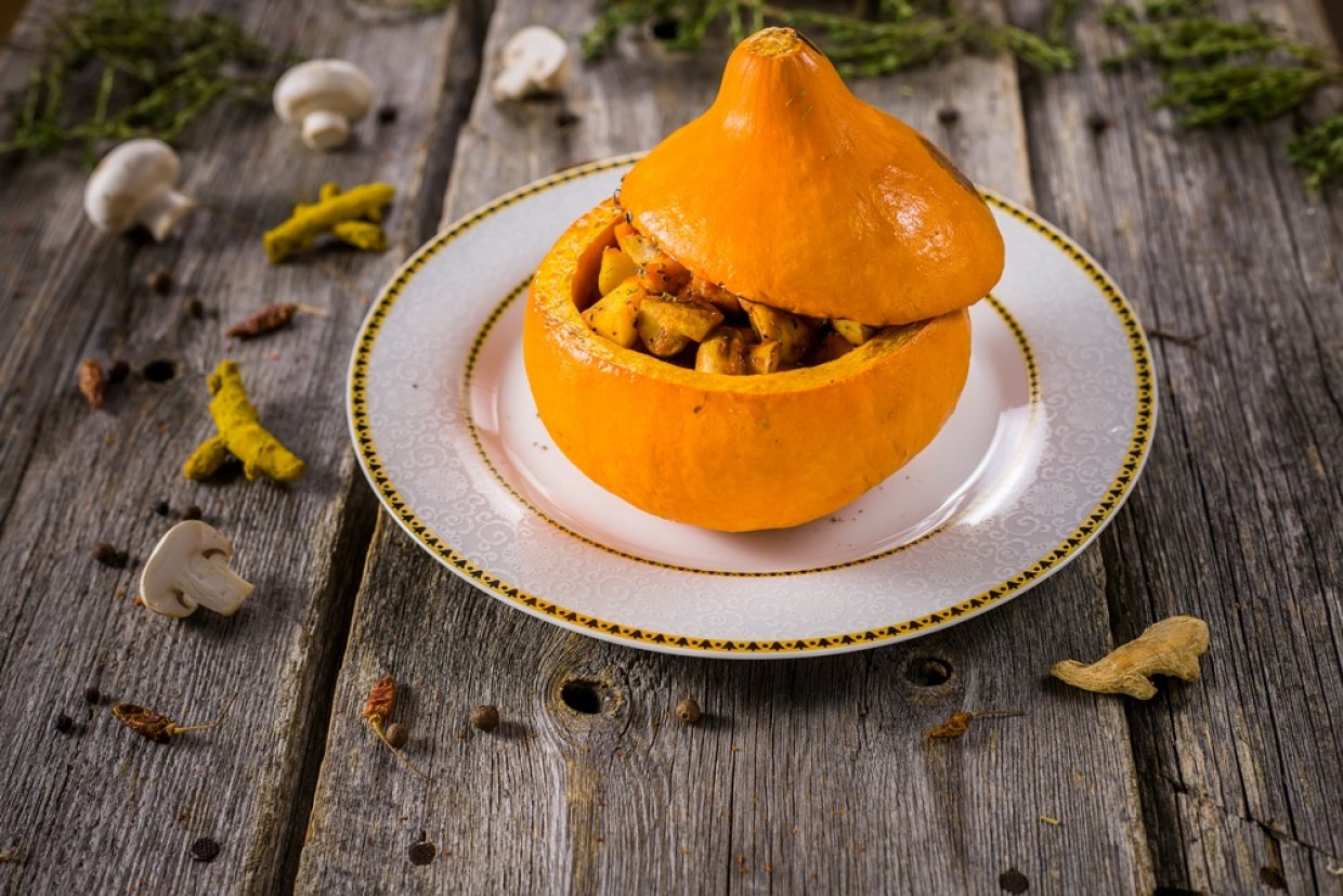 Жаркое в тыкве с мясом в духовке Жаркое в тыкве с мясом в духовке