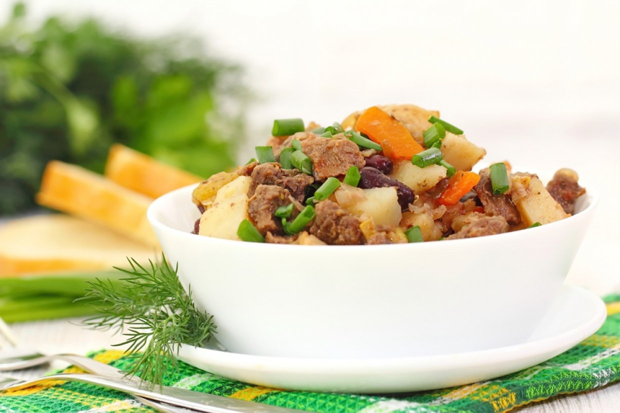 Овощное рагу с мясом в мультиварке Овощное рагу с мясом в мультиварке