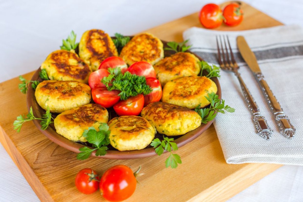 Котлеты из крабовых палочек с сыром Котлеты из крабовых палочек с сыром