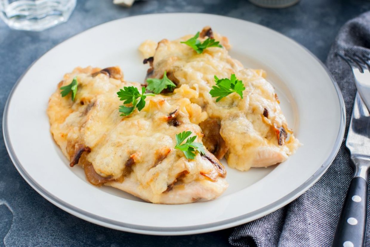 Отбивные с картошкой в духовке Отбивные с картошкой в духовке
