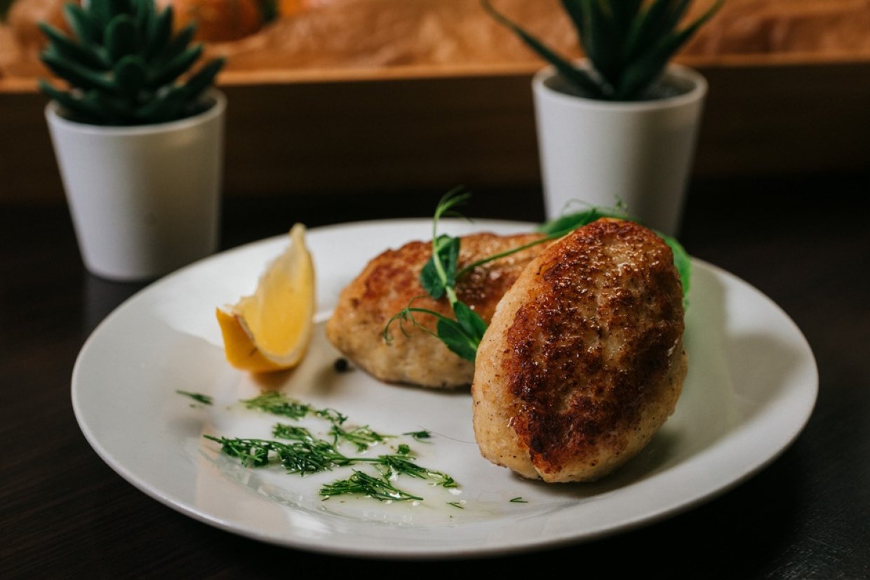 Котлеты из свинины и курицы Котлеты из свинины и курицы