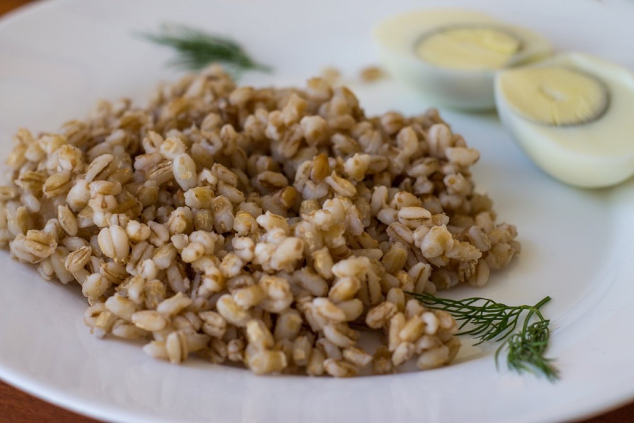 Перловая каша с луком