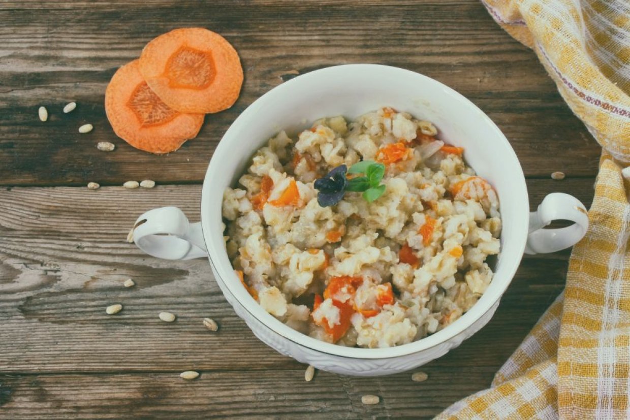 Овсяная каша с овощами Овсяная каша с овощами