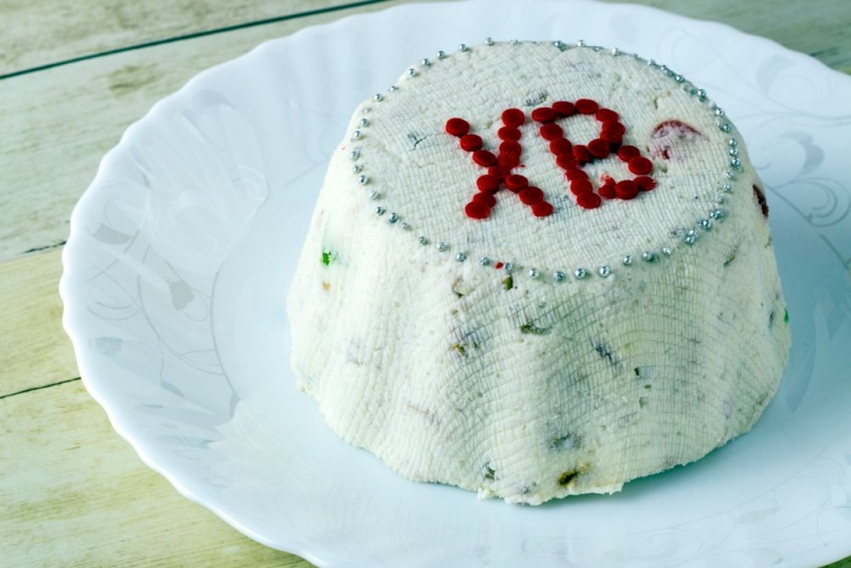 Творожная пасха с цукатами и орехами