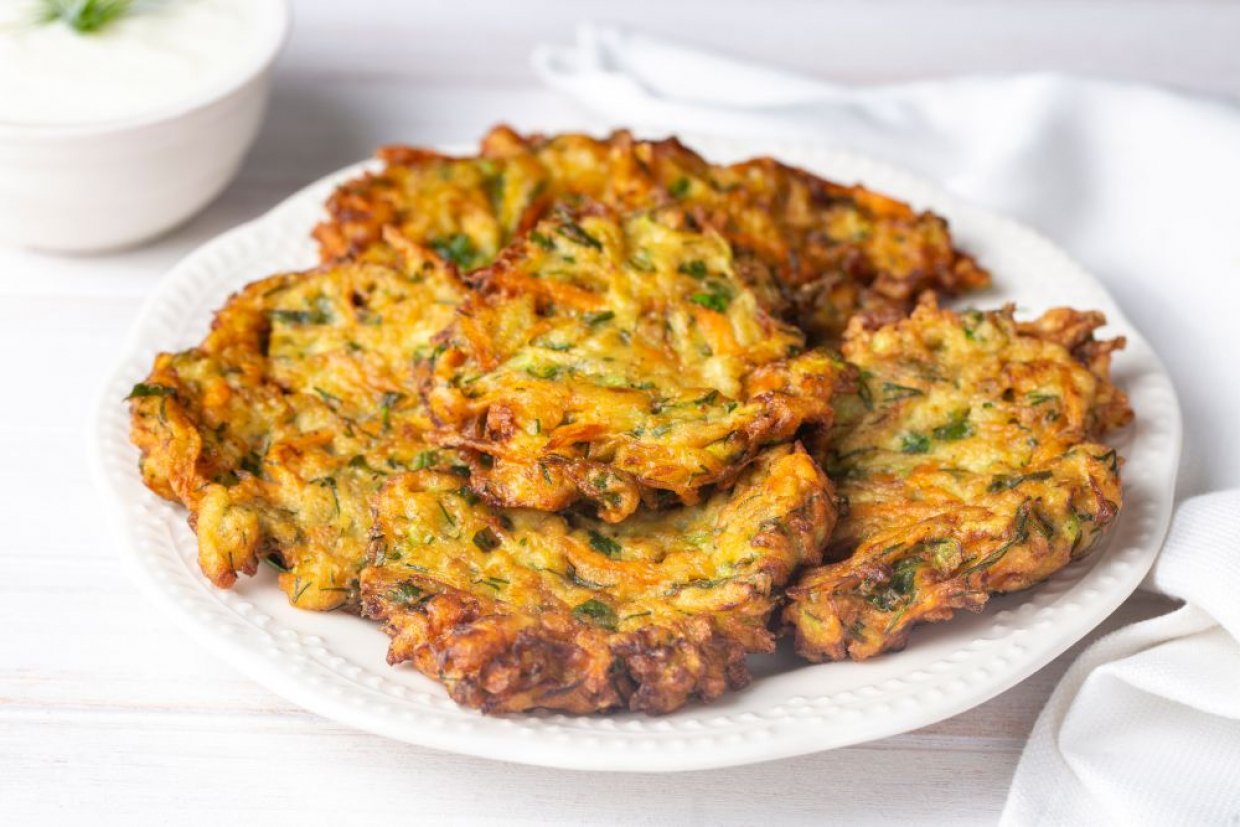Драники из кабачков с манкой Драники из кабачков с манкой
