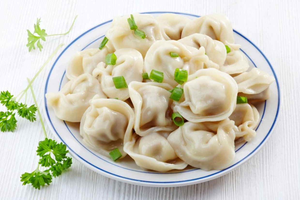 Пельмени с картошкой и салом Пельмени с картошкой и салом