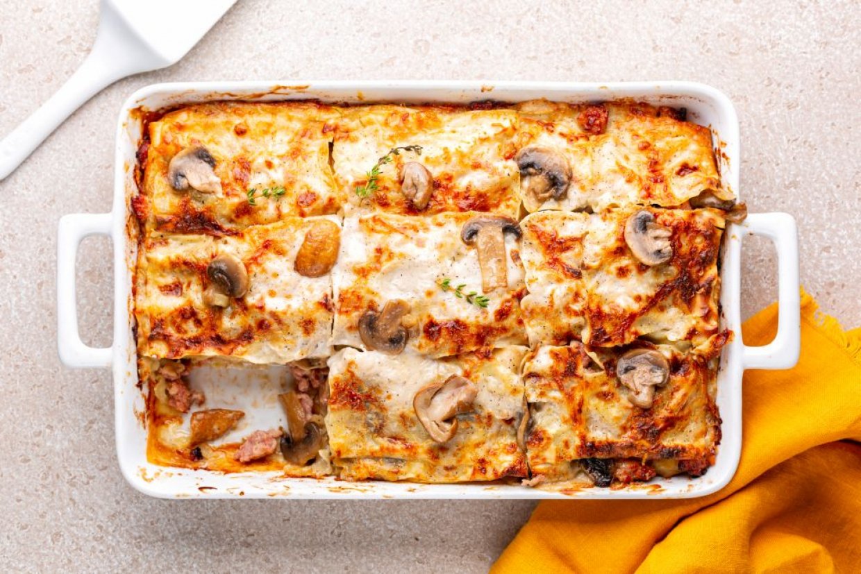 Лазанья с курицей и грибами