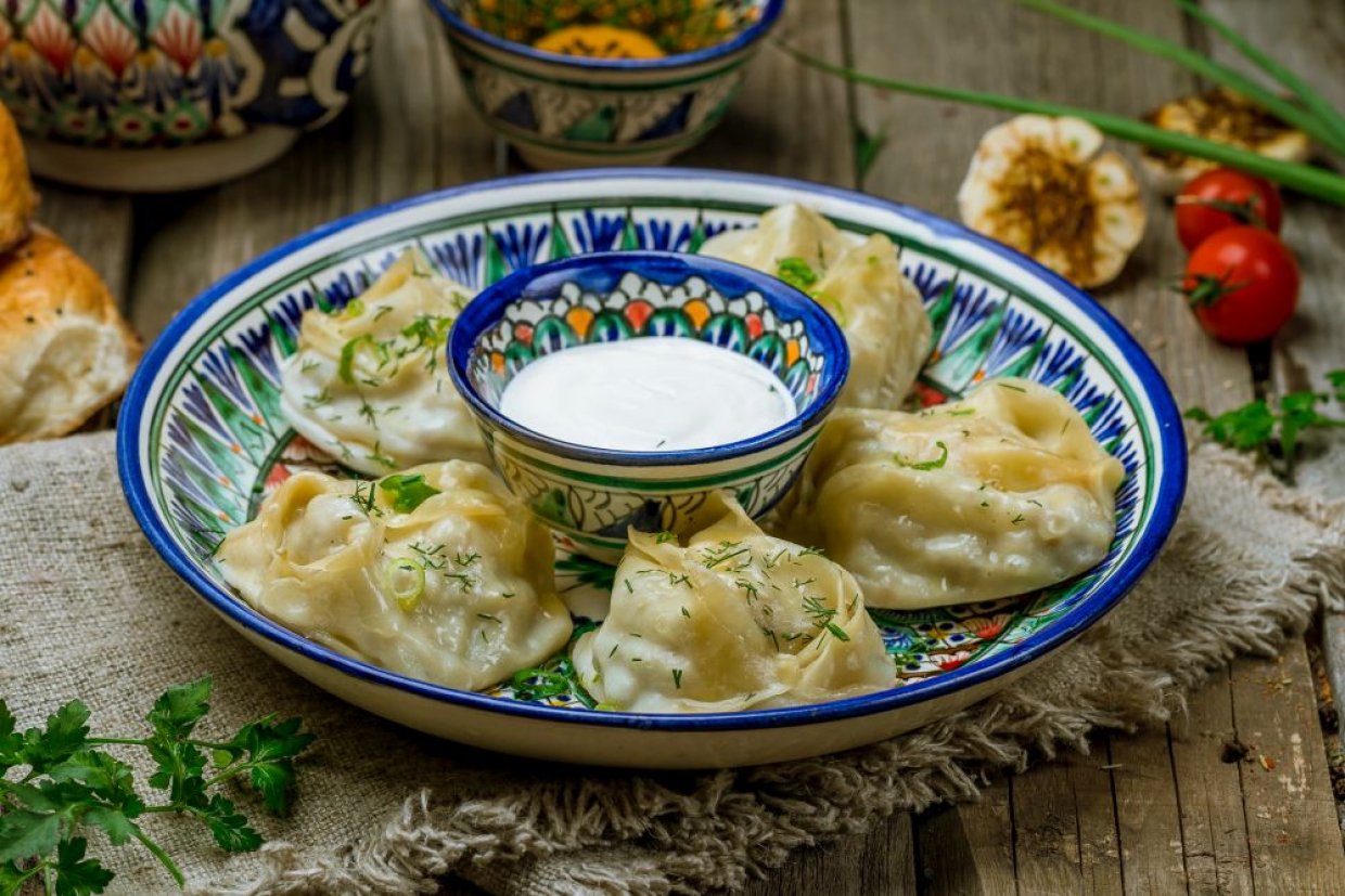 Манты с салом и картошкой Манты с салом и картошкой