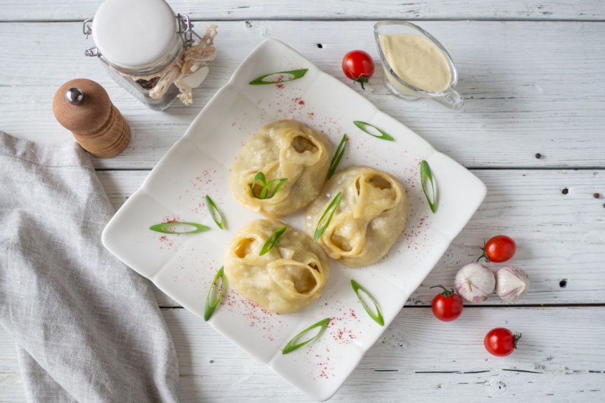 Манты со свининой и картошкой Манты со свининой и картошкой