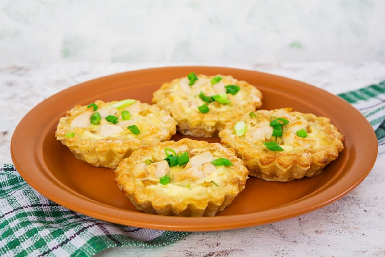 Тарталетки с мясом на Новый год Тарталетки с мясом на Новый год