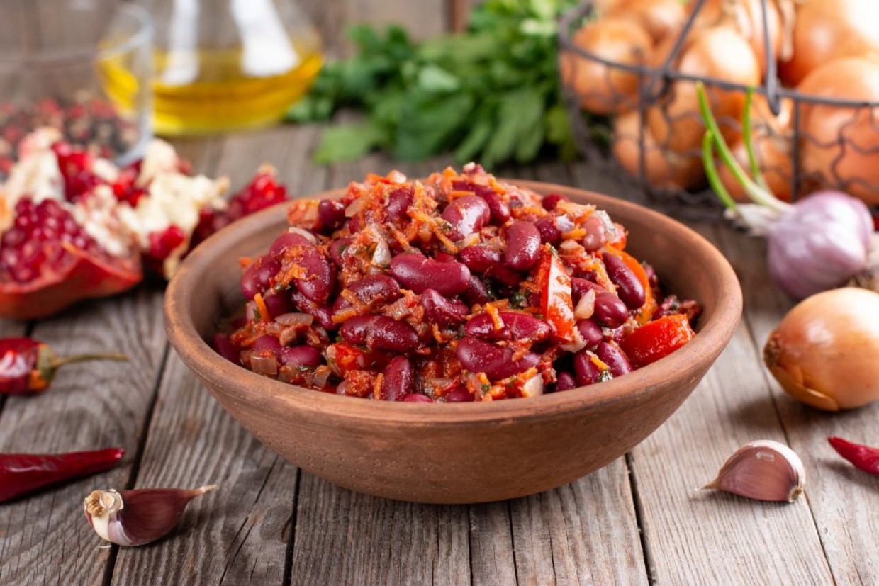 Классический лобио из красной фасоли