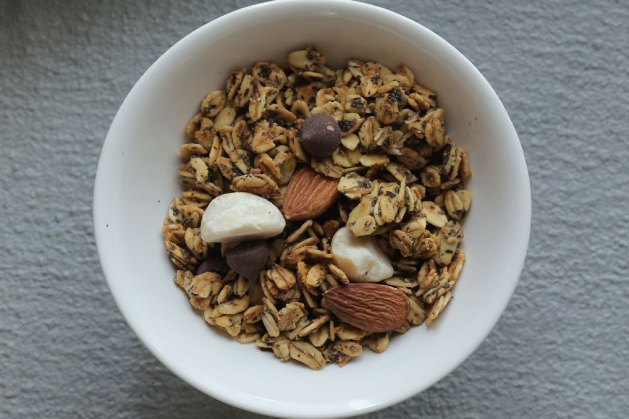 Домашняя гранола с орехами