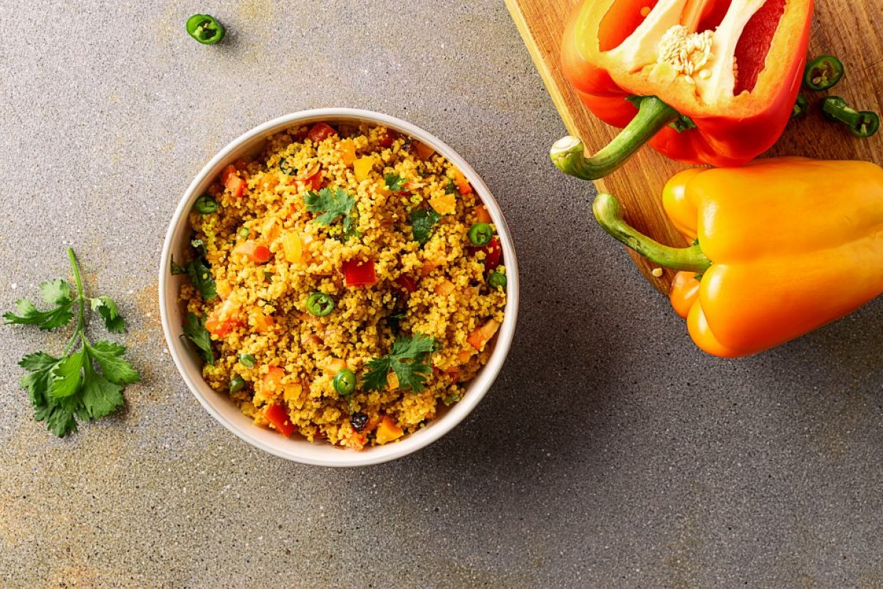 Кускус с овощами и зеленью