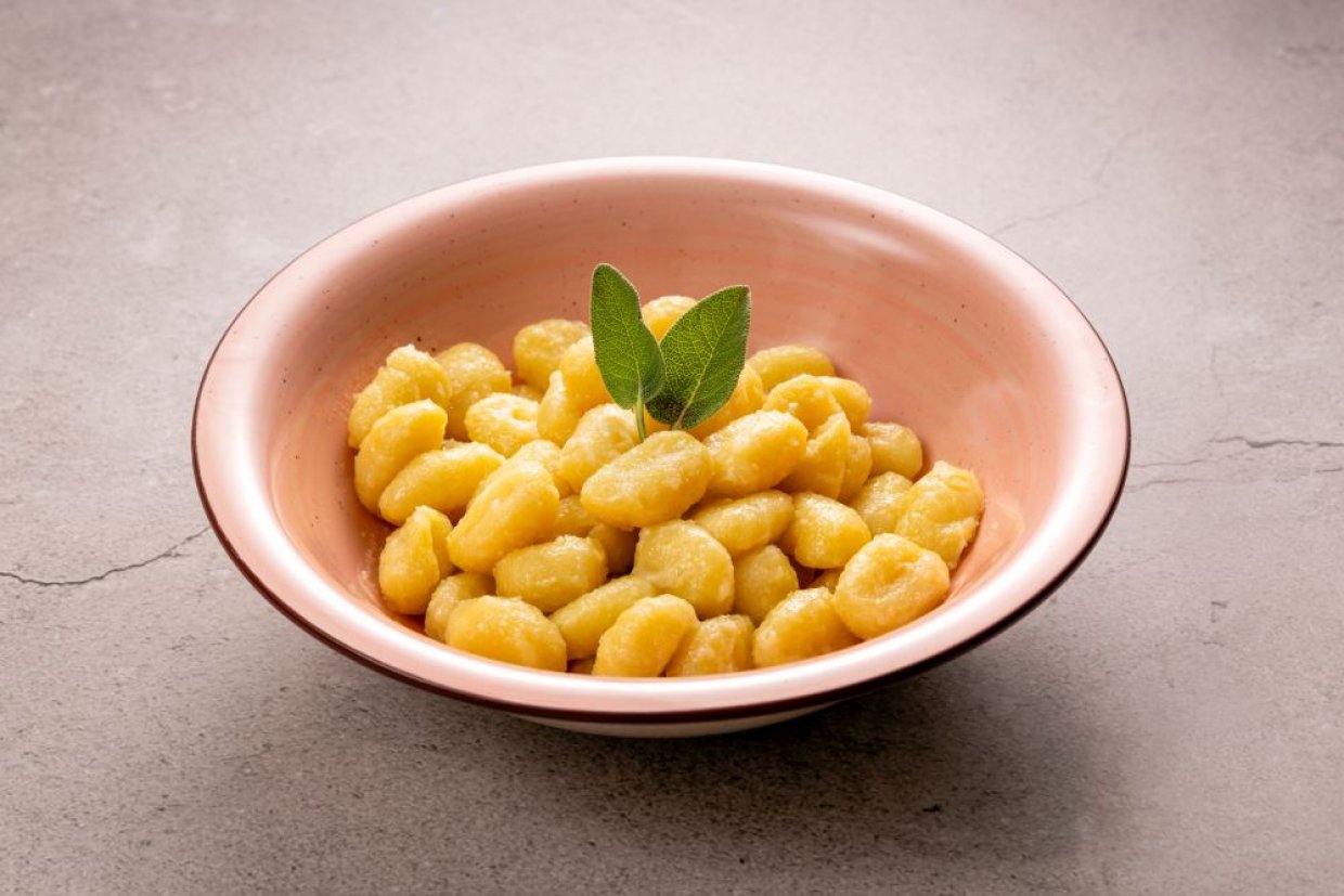 Картофельные ньокки с маслом